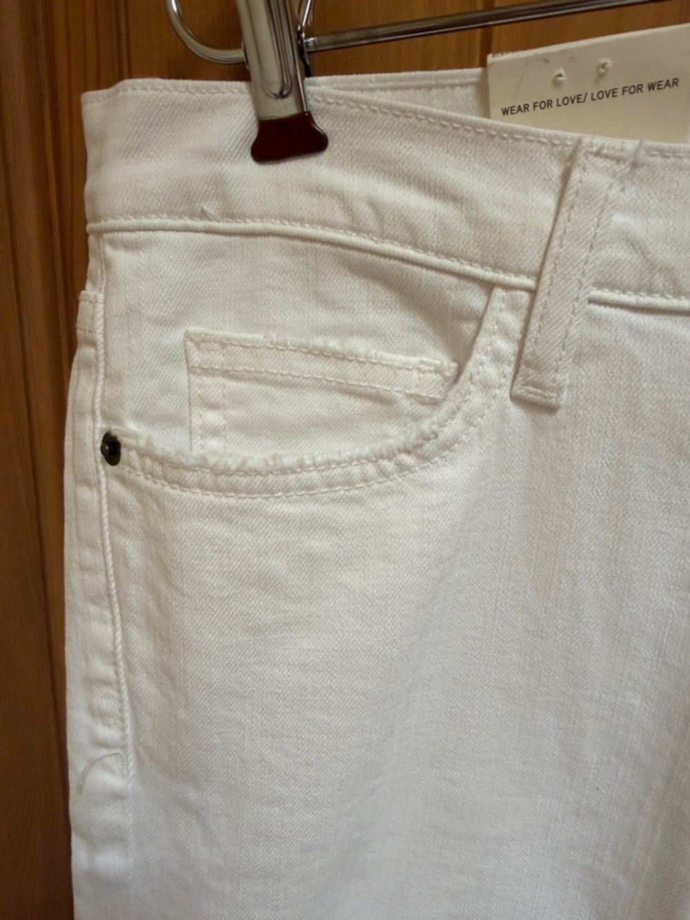 NWT! Current/Elliott White Skinny Jeans with Subtle Knee Slits - Picture 3 of 11